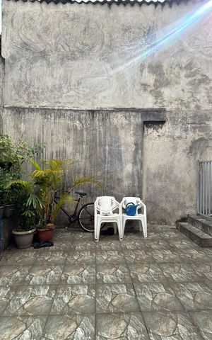 Casa à venda com 210m², 4 quartos e 1 vagaQuintal
