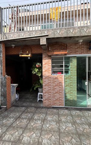 Casa à venda com 210m², 4 quartos e 1 vagaQuintal