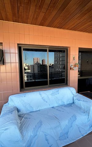 Apartamento à venda com 110m², 3 quartos e 2 vagasVaranda da Sala