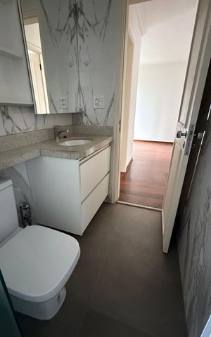 Apartamento à venda com 65m², 2 quartos e 1 vaga Apartamento à venda com 65m², 2 quartos e 1 vagaBanheiro