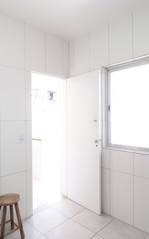 Casa à venda com 180m², 3 quartos e 2 vagasQuarto de Serviço