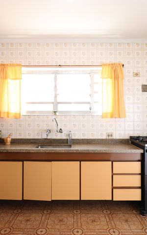 Casa à venda com 180m², 3 quartos e 2 vagasCozinha