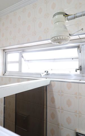 Casa à venda com 180m², 3 quartos e 2 vagasDetalhe
