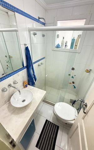 Casa de condomínio à venda com 300m², 5 quartos e 3 vagas