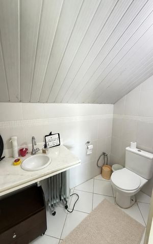 Casa de condomínio à venda com 300m², 5 quartos e 3 vagas
