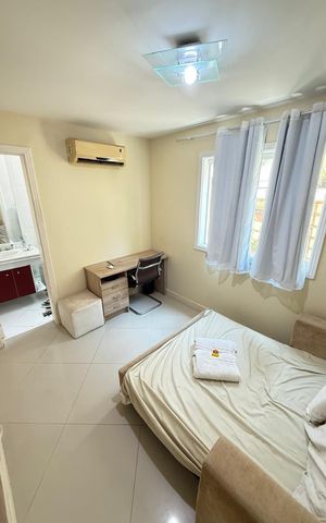 Casa de condomínio à venda com 300m², 5 quartos e 3 vagas