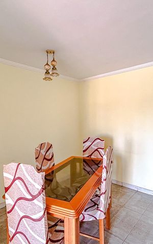 Apartamento à venda com 74m², 2 quartos e 1 vagaSala de Jantar