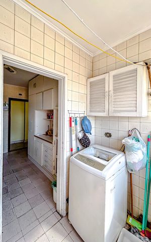 Apartamento à venda com 74m², 2 quartos e 1 vagaÁrea de Serviço