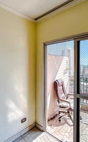 Apartamento à venda com 74m², 2 quartos e 1 vagaSala