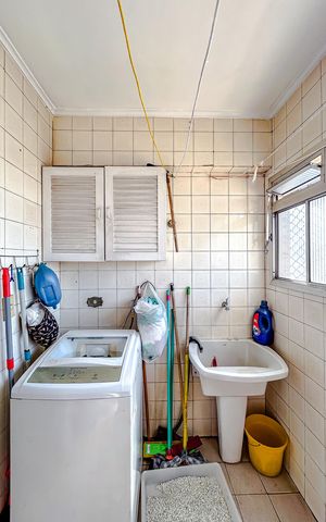 Apartamento à venda com 74m², 2 quartos e 1 vagaÁrea de Serviço