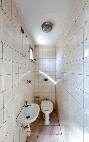 Apartamento à venda com 74m², 2 quartos e 1 vagaBanheiro de serviço