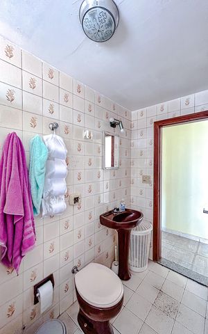 Apartamento à venda com 74m², 2 quartos e 1 vagaBanheiro