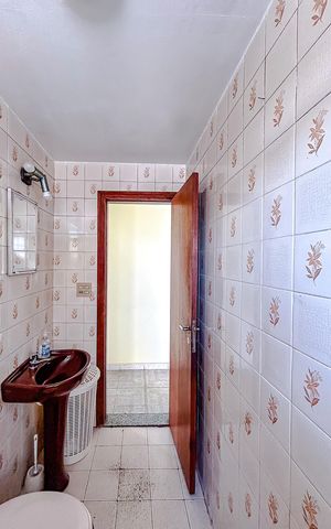 Apartamento à venda com 74m², 2 quartos e 1 vagaBanheiro