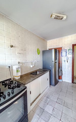 Apartamento à venda com 74m², 2 quartos e 1 vagaCozinha