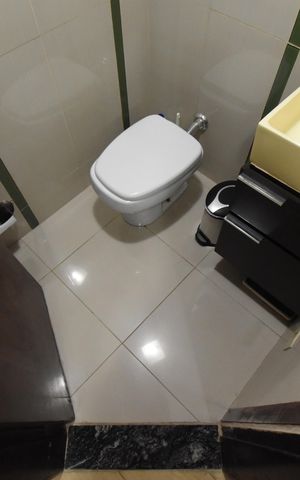 Casa de condomínio à venda com 86m², 3 quartos e 2 vagasLavabo