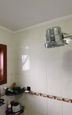 Casa de condomínio à venda com 86m², 3 quartos e 2 vagasBanheiro