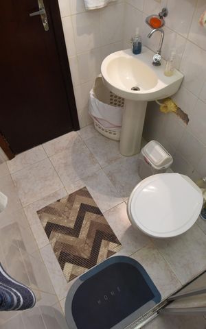 Casa de condomínio à venda com 86m², 3 quartos e 2 vagasBanheiro