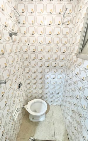 Apartamento à venda com 60m², 2 quartos e 1 vaga Apartamento à venda com 60m², 2 quartos e 1 vagaBanheiro de serviço