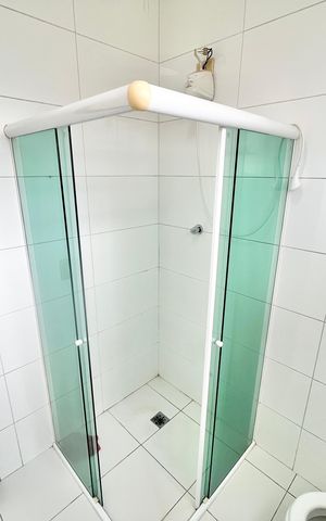 Apartamento à venda com 94m², 2 quartos e 1 vaga Apartamento à venda com 94m², 2 quartos e 1 vagaBanheiro