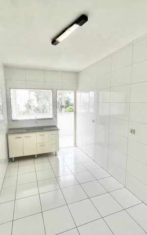 Apartamento à venda com 94m², 2 quartos e 1 vaga Apartamento à venda com 94m², 2 quartos e 1 vagaCozinha