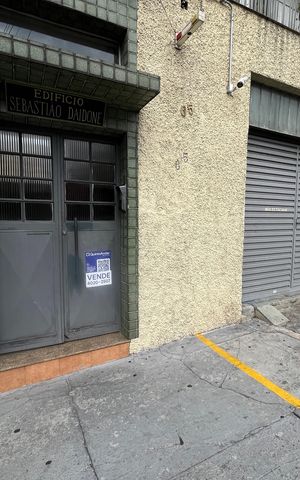 Apartamento à venda com 94m², 2 quartos e 1 vaga Apartamento à venda com 94m², 2 quartos e 1 vagaFachada/Placa