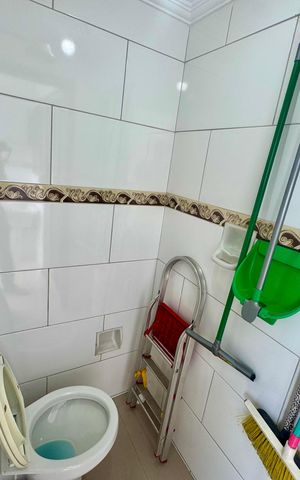 Apartamento para alugar com 63m², 2 quartos e 1 vaga Apartamento para alugar com 63m², 2 quartos e 1 vagaBanheiro da Área de Serviço