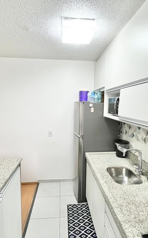 Apartamento à venda com 44m², 2 quartos e 1 vaga Apartamento à venda com 44m², 2 quartos e 1 vagaSala/Cozinha