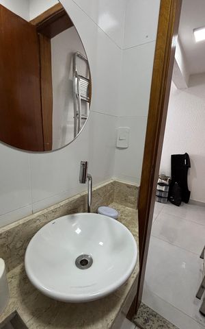 Apartamento à venda com 119m², 2 quartos e 1 vaga Apartamento à venda com 119m², 2 quartos e 1 vagaBanheiro