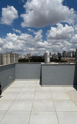 Apartamento à venda com 119m², 2 quartos e 1 vaga Apartamento à venda com 119m², 2 quartos e 1 vagaCobertura