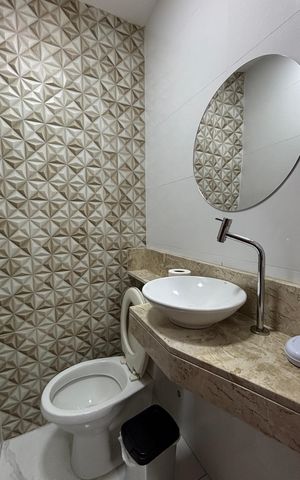Apartamento à venda com 119m², 2 quartos e 1 vaga Apartamento à venda com 119m², 2 quartos e 1 vagaBanheiro
