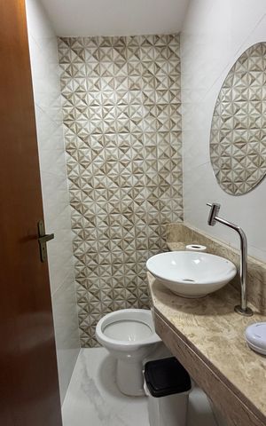 Apartamento à venda com 119m², 2 quartos e 1 vaga Apartamento à venda com 119m², 2 quartos e 1 vagaBanheiro