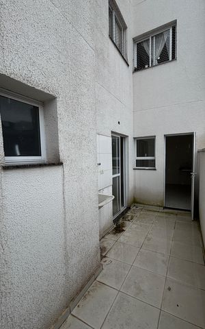 Apartamento à venda com 69m², 3 quartos e 2 vagas Apartamento à venda com 69m², 3 quartos e 2 vagasÁrea de Serviço