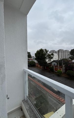 Apartamento à venda com 69m², 3 quartos e 2 vagas Apartamento à venda com 69m², 3 quartos e 2 vagasSuite Varanda