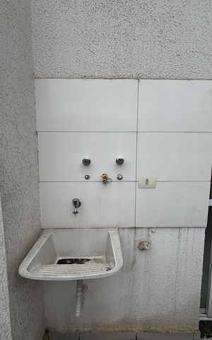 Apartamento à venda com 69m², 3 quartos e 2 vagas Apartamento à venda com 69m², 3 quartos e 2 vagasÁrea de Serviço
