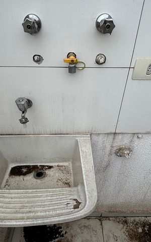Apartamento à venda com 69m², 3 quartos e 2 vagas Apartamento à venda com 69m², 3 quartos e 2 vagasÁrea de Serviço