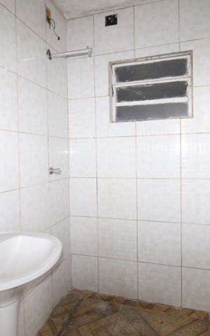 Casa para alugar com 120m², 2 quartos e sem vagaBanheiro da Suíte 2