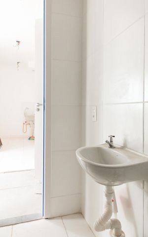 Apartamento à venda com 32m², 2 quartos e sem vaga Apartamento à venda com 32m², 2 quartos e sem vagaBanheiro