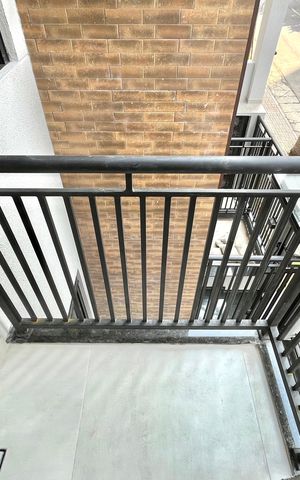 Apartamento para alugar com 32m², 1 quarto e sem vaga Apartamento para alugar com 32m², 1 quarto e sem vagaVaranda do Quarto