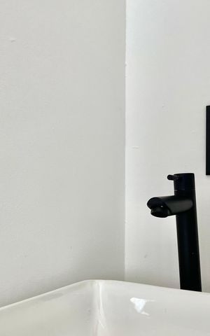 Apartamento para alugar com 34m², 1 quarto e sem vaga Apartamento para alugar com 34m², 1 quarto e sem vagaBanheiro da Suíte