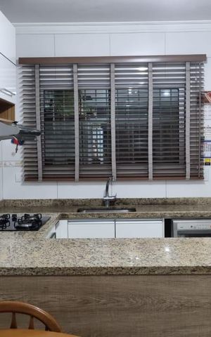 Casa à venda com 226m², 3 quartos e 2 vagas Casa à venda com 226m², 3 quartos e 2 vagasCozinha