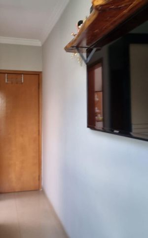 Casa à venda com 226m², 3 quartos e 2 vagas Casa à venda com 226m², 3 quartos e 2 vagasQuarto