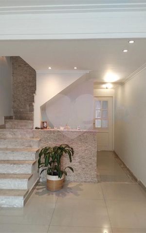 Casa à venda com 116m², 2 quartos e 2 vagas