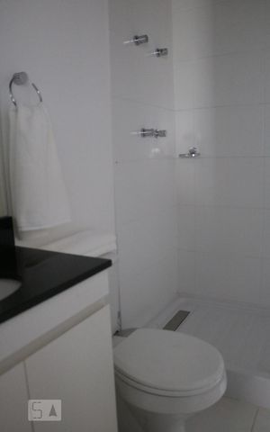 Apartamento à venda com 30m², 1 quarto e sem vaga Apartamento à venda com 30m², 1 quarto e sem vagaBanheiro