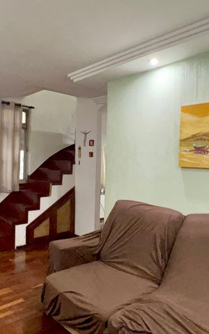 Casa para alugar com 100m², 3 quartos e 2 vagas Casa para alugar com 100m², 3 quartos e 2 vagasSala