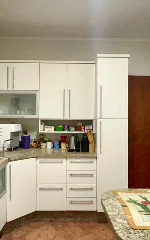 Casa para alugar com 100m², 3 quartos e 2 vagas Casa para alugar com 100m², 3 quartos e 2 vagasCozinha