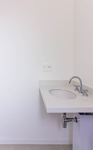 Apartamento à venda com 88m², 2 quartos e 1 vaga Apartamento à venda com 88m², 2 quartos e 1 vagaBanheiro da Suíte 2