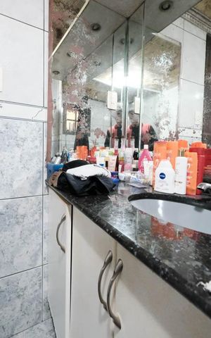 Casa para alugar com 300m², 8 quartos e 3 vagasBanheiro 1