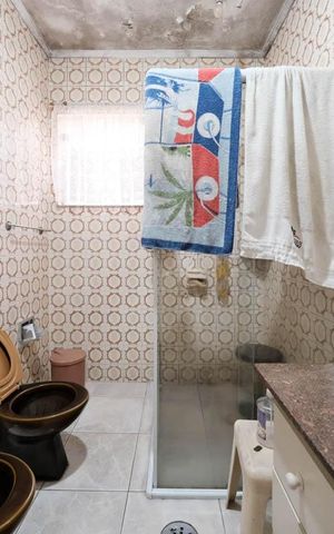 Casa para alugar com 300m², 8 quartos e 3 vagasBanheiro 2