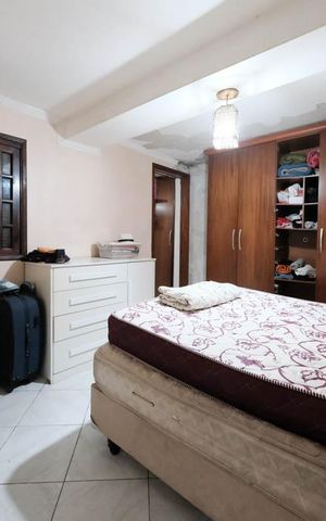 Casa para alugar com 300m², 8 quartos e 3 vagasQuarto 2