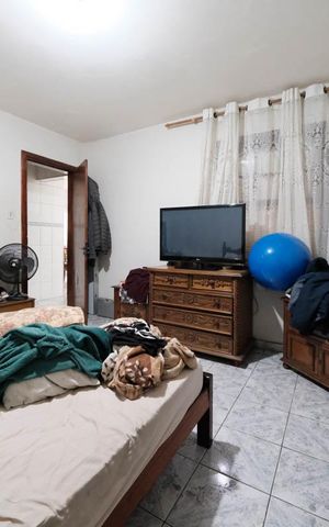 Casa para alugar com 300m², 8 quartos e 3 vagasQuarto 1